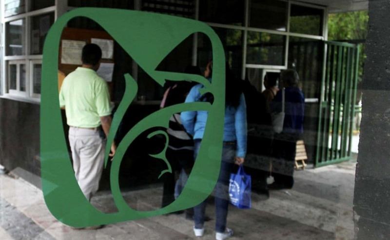 En Querétaro, IMSS entrega cuerpo equivocado a familiares