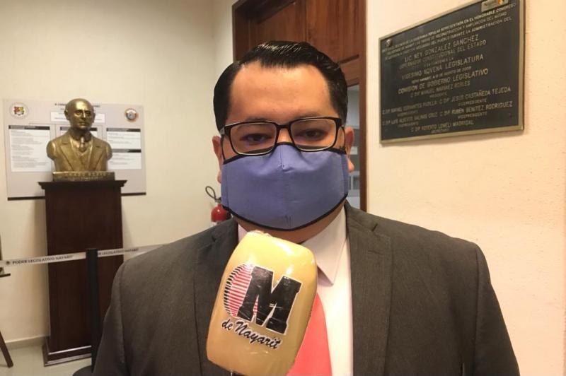 Llevamos la educación a distancia a todos los estudiantes: Andrés Rodríguez