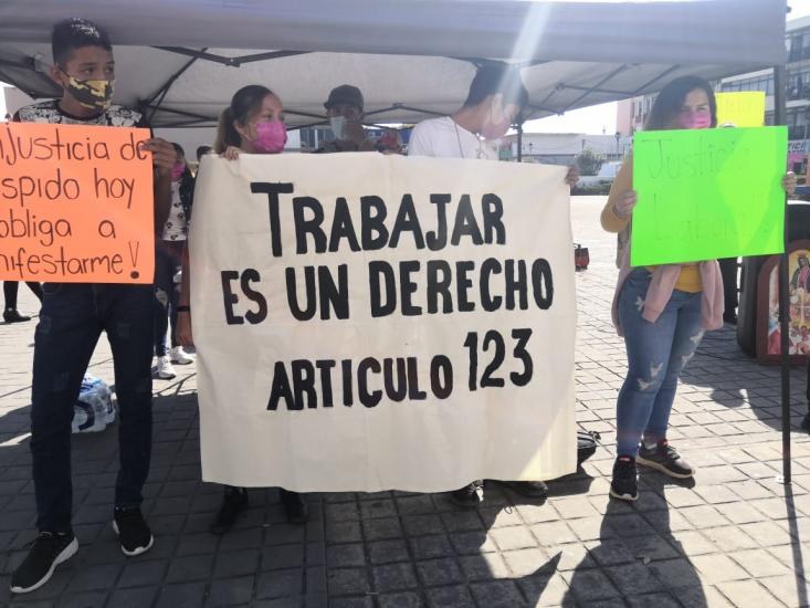 Acusan ex trabajadores de salud que fueron despedidos de forma injustificada