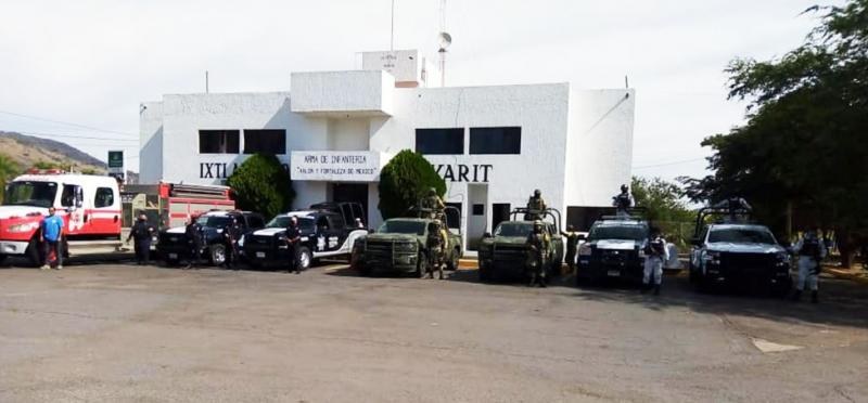 Dan banderazo al operativo \"Navidad Segura\" en Nayarit