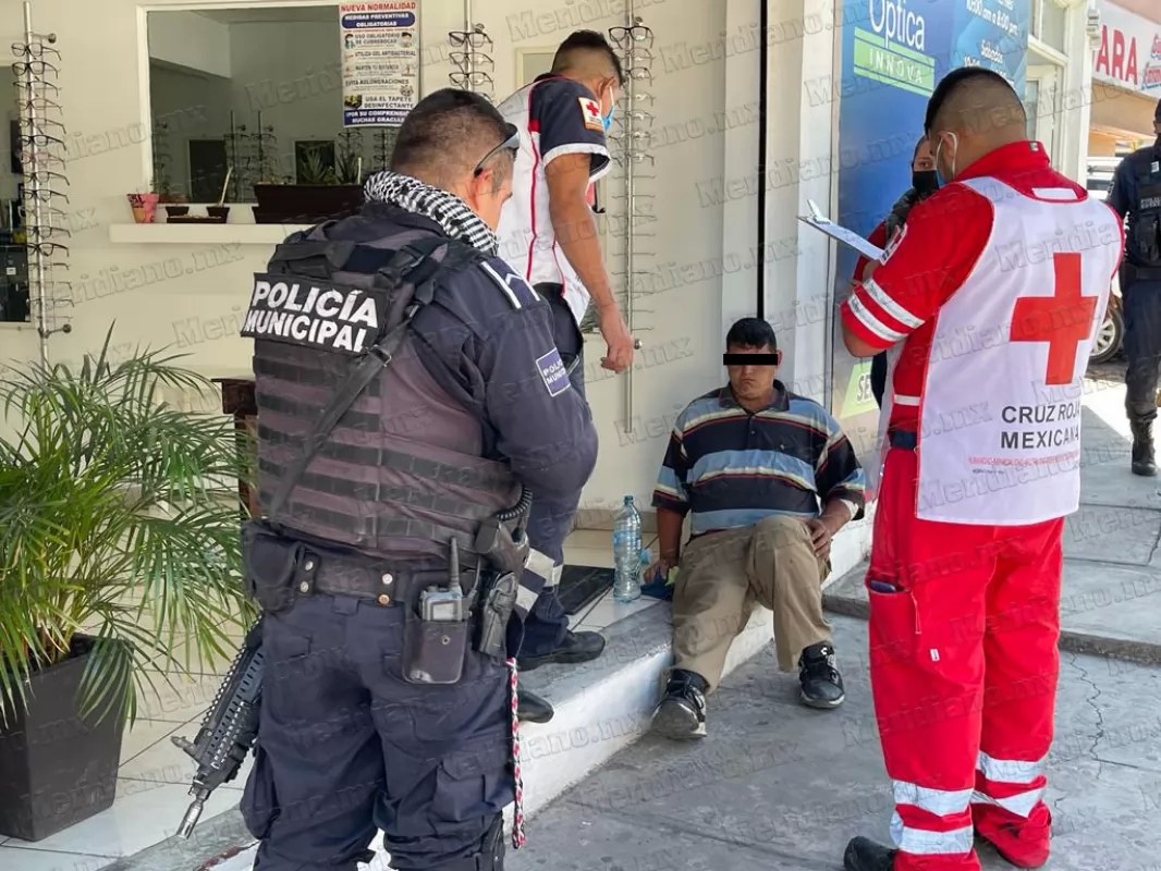 Pelea encarnizada entre limpiavidrios