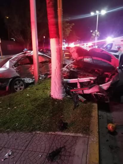 Movilizaron a las autoridades… ¡brutal choque frente al imss!