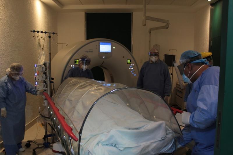 México presenta cifra récord de defunciones diarias por COVID-19