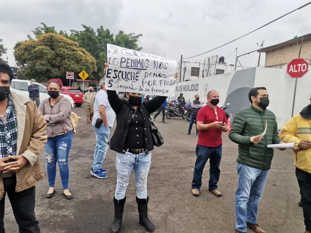 Analizará Gobierno reanudar la venta de alcohol en restaurantes