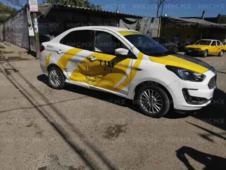 Carambolazo en la colonia Bobadilla de Puerto Vallarta