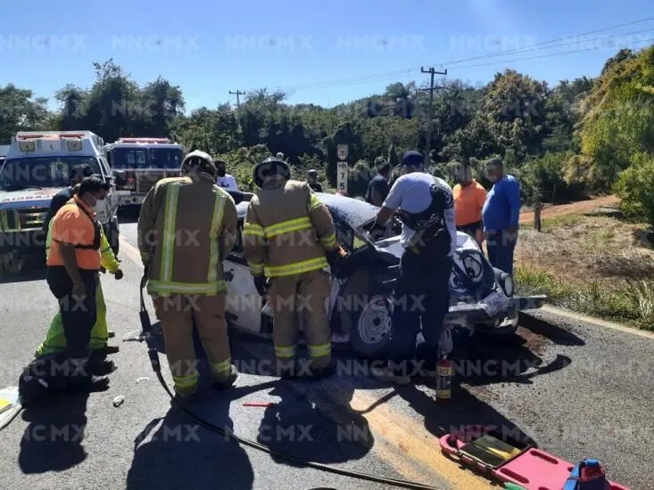 ¡Tragedia canina!: Muere perro y siete más resultan heridos tras accidente en Compostela
