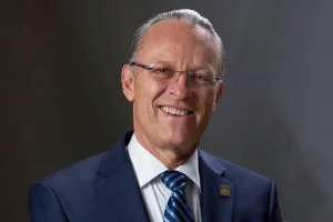 Cabildeo Empresarial Agita las Aguas en el Consejo Coordinador Nacional