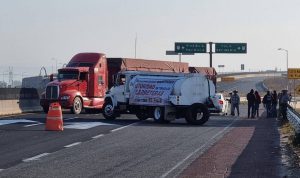 megabloqueo nacional bloquea carreteras en méxico este 24 de noviembre