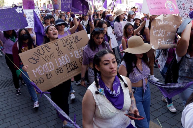 international women's day demonstration in mexico city