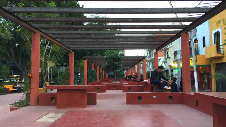 Implementan dispositivo de vigilancia en Parque Rojo de Guadalajara