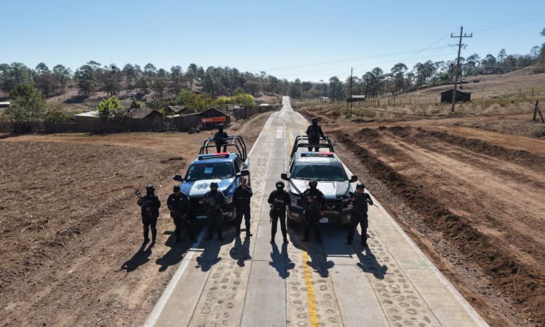 Nayarit despliega 18 módulos de seguridad para temporada vacacional