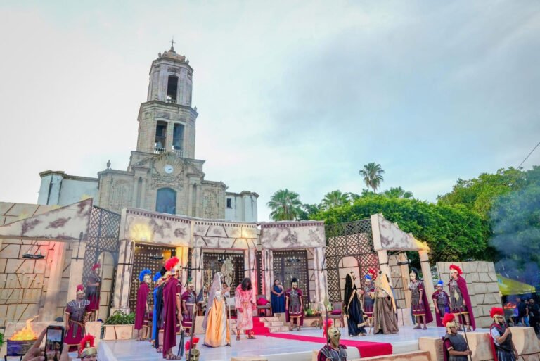 Asiste Geraldine Ponce al arranque de la Judea en Jala