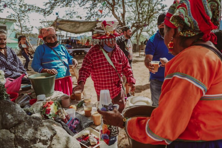 Pueblo Na’ayeri celebra Xumuavikari en la Sierra de Nayarit